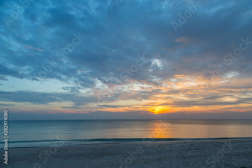 Siluette sunset at the beach