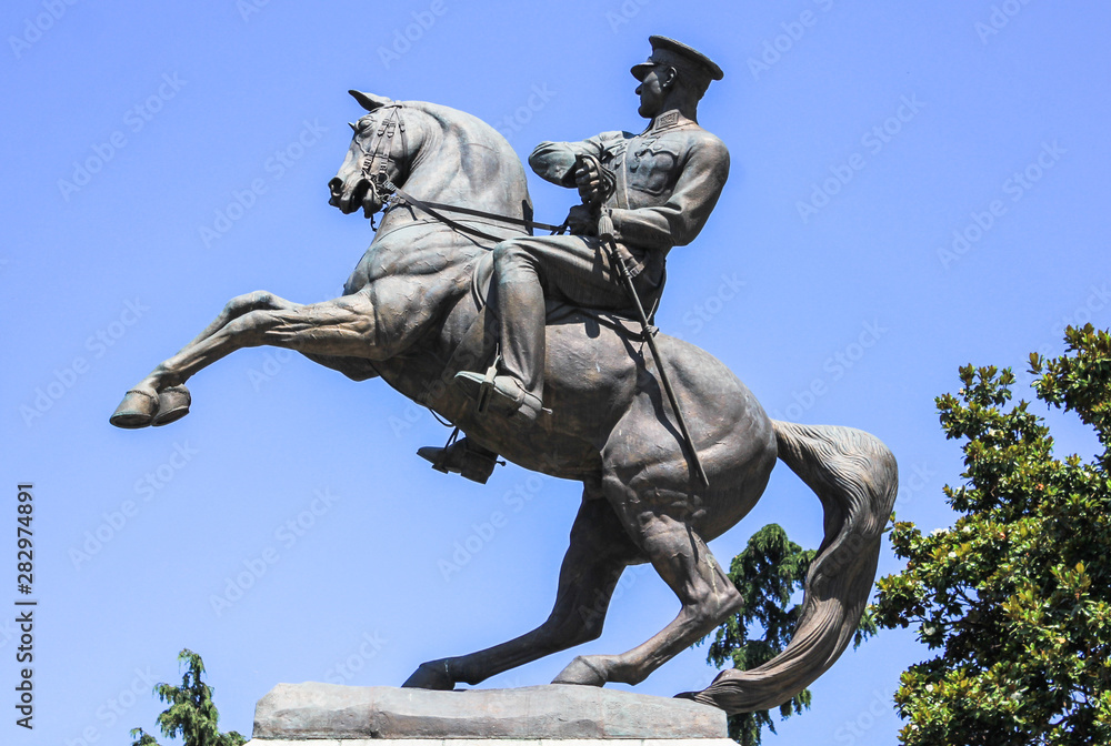 Obraz premium Statue of Ataturk in Samsun, Turkey