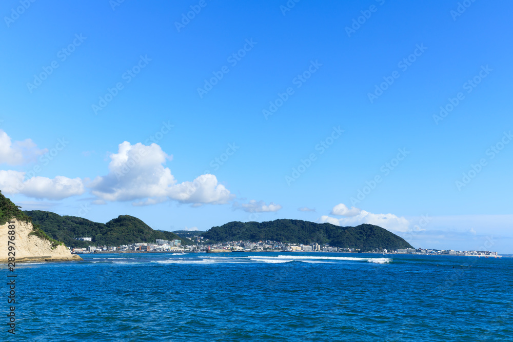 (神奈川県ｰ風景)海浜公園から望む森戸海岸方面の風景４