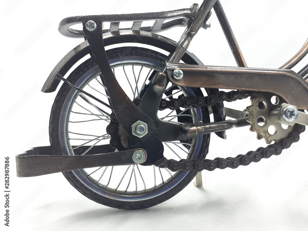 Fototapeta premium Traditional Indonesian Vintage Bicycle Model in White Isolated Background 
