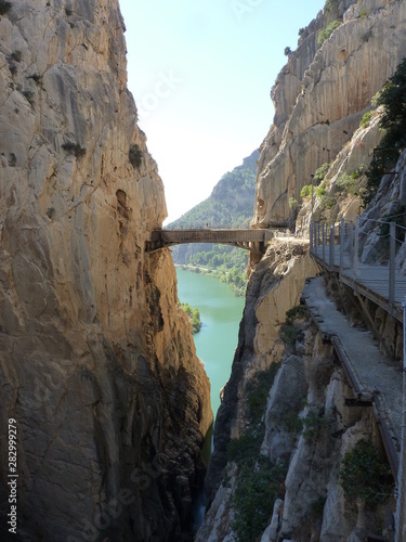 Obraz na plátně Royal Trail (El Caminito del Rey) in gorge Chorro, Malaga province