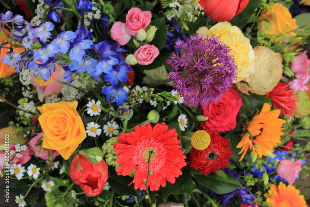 Colorful wedding flowers