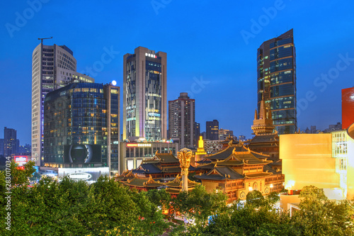 Photography Jing'an Temple and skyline, Shanghai, China