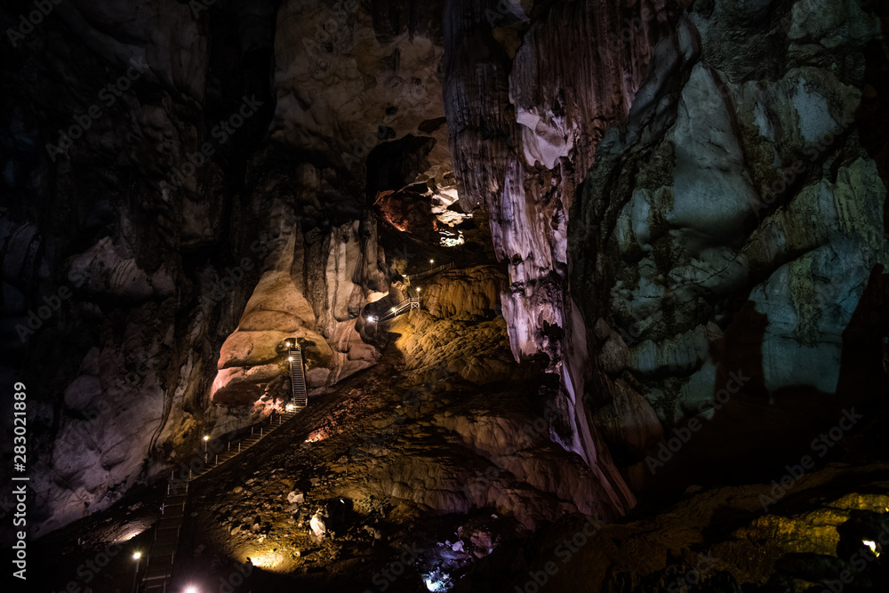 Fototapeta premium Gua Tempurung Caves, Ipoh, Malaysia