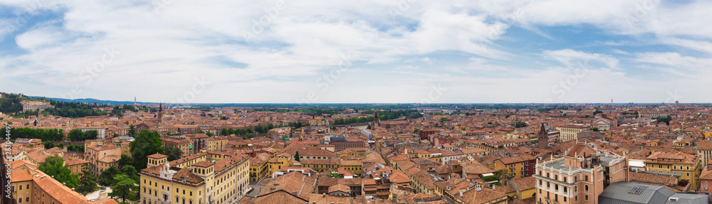 Panoramic view of the southeast of the city of Verona from the Lamberti tower