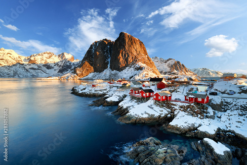 Landscape of Norway lofotens - hamnoy photo