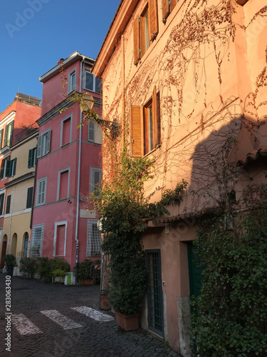 Fototapeta Naklejka Na Ścianę i Meble -  View of the streets of Rome, a special Italian atmosphere
