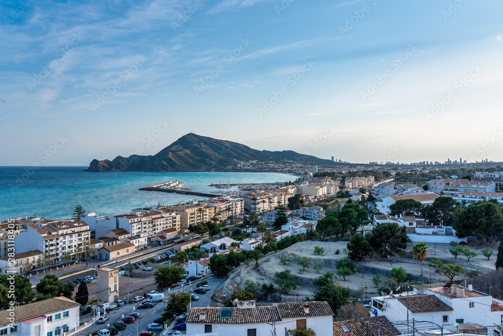 Obraz premium The beautiful rocky beach of Altea, a small town in Alicante, Spain