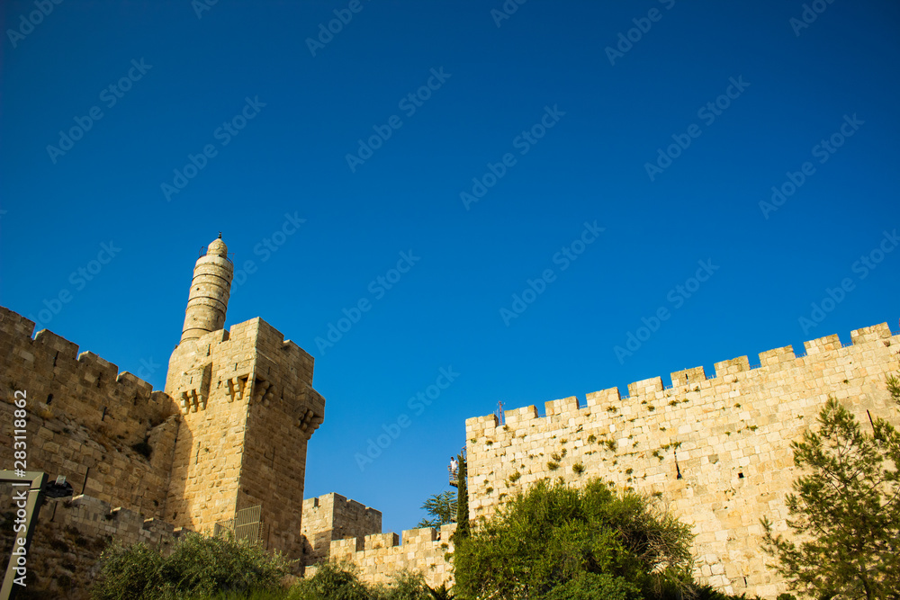 Naklejka premium old Eastern fortress castle building 