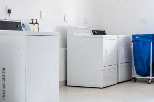 Laundry washing machine tumble dry