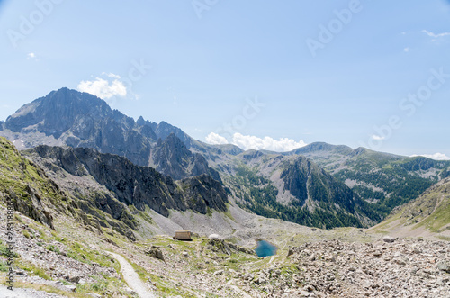 lac de Fenestre et Paysage du parc national du Mercantour photo