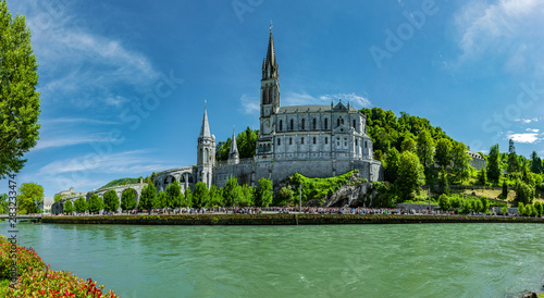Basilika Notre Dame im Wallfahrtsort Lourdes