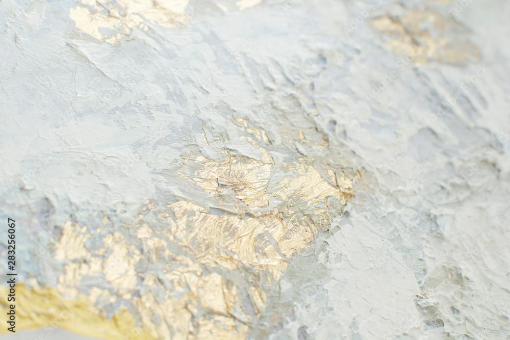 Obraz premium White snow texture with pasty painting elements. Light Christmas background with silver foil elements, gold foil slices on panoramic canvas. Horizontal pale cold backgrounds. Winter wedding design.