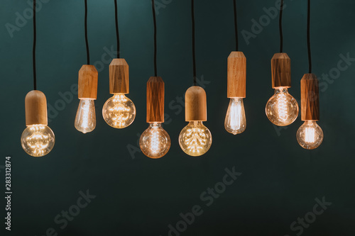 Many retro hanging lamps / blubs