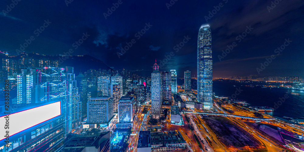 Obraz premium Panorama aerial view of Hong Kong Nightscape in Central