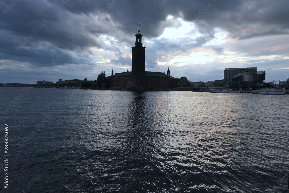 Stadshus Stockholm im Abendlicht