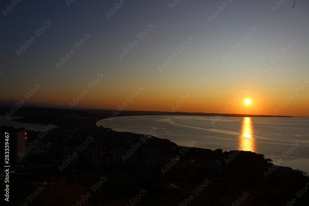 Fototapeta premium red sky and colorful sunset