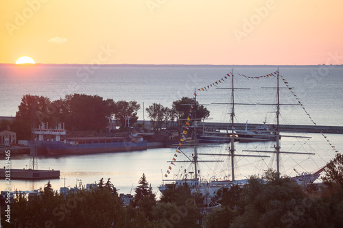 Obraz na płótnie Gdynia aerial view, sunrise over Baltc Sea w salonie
