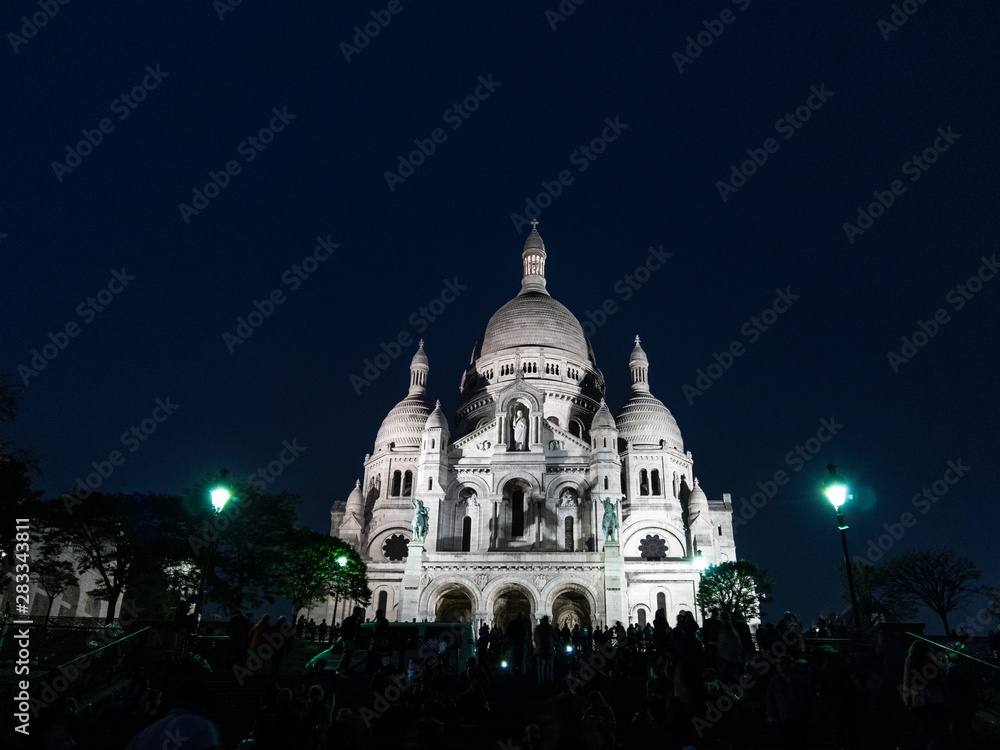 Sacre coeur church in Paris at night