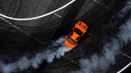Crédence de cuisine Sport Drift voiture circuit fumée pneus  © Kalyakan
