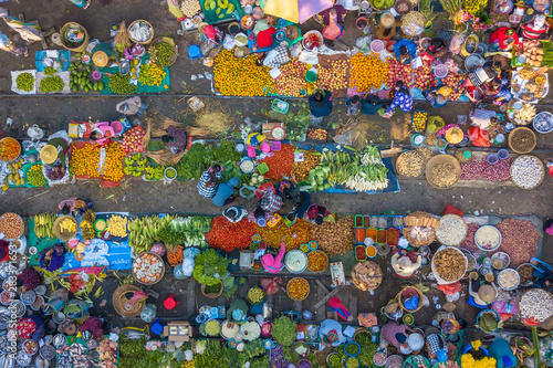 Billede på lærred Ghost Market in Mandalay, Myanmar