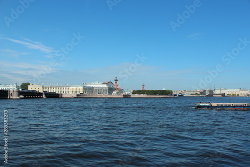 Saint Petersbourg Russie © BELAVAL