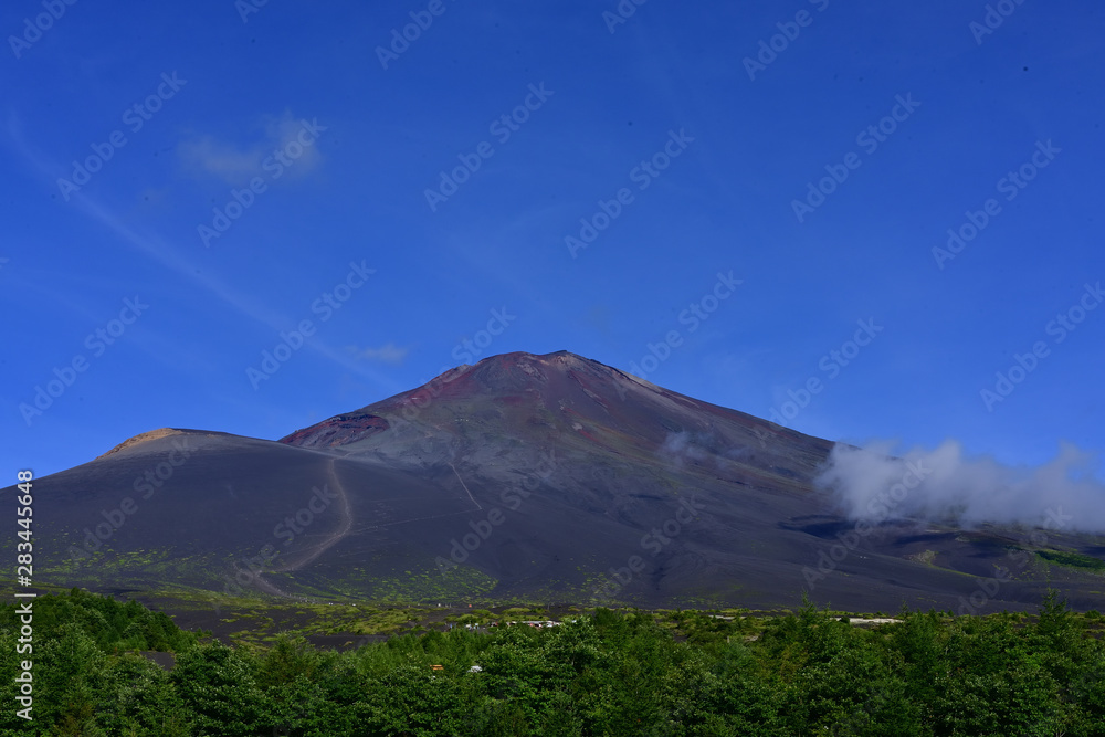 Would you like to climb Mt. Fuji during summer holidays?