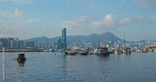 Hong Kong harbor, typhoon shelter © leungchopan