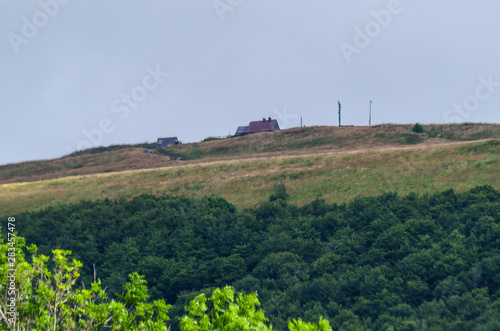 Fototapeta Naklejka Na Ścianę i Meble -  Bieszczady schronisko