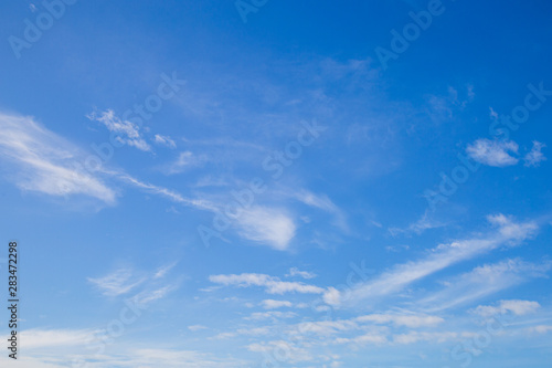 white clouds on blue sky in clearly day.