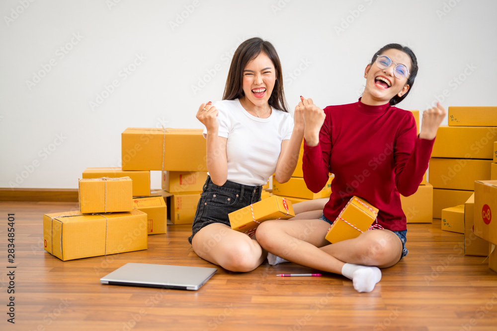 Young entrepreneur, teenager business owner work at home concept Young entrepreneur, teenager business owner work at home concept