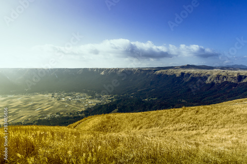 Fototapeta Naklejka Na Ścianę i Meble -  Japanese plateau. Aso plateau hill's view.