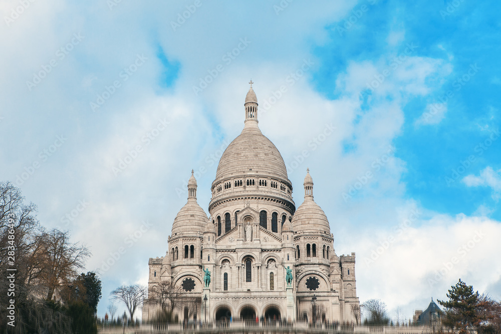 Famous church Sacred Heart of Paris