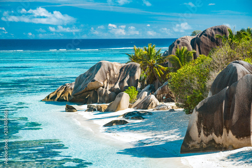 Fototapeta The most beautiful beach of Seychelles - Anse Source D'Argent