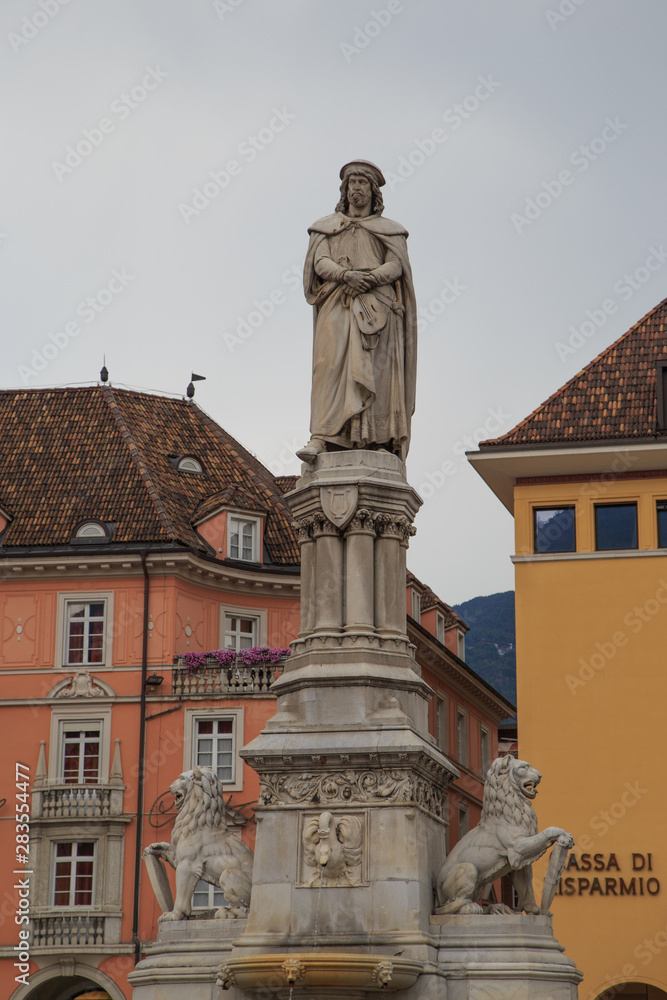 Statue of Walther von der Vogelweide,
