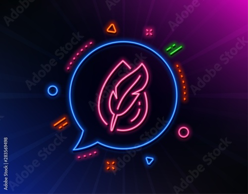 Hypoallergenic tested line icon. Neon laser lights. Feather sign. No synthetic symbol. Glow laser speech bubble. Neon lights chat bubble. Banner badge with hypoallergenic tested icon. Vector