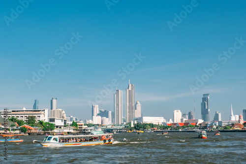 View along Chao Phraya river © Klanarong Chitmung