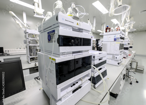 Drug manufacturing laboratory equipment. © Unique Vision