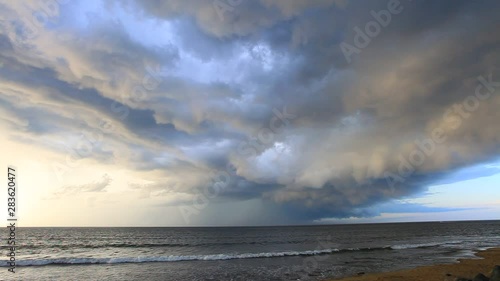 orage sur le fleuve photo