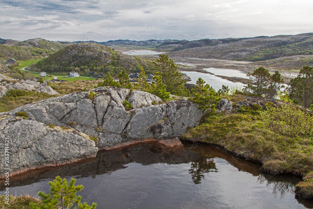 Fjord bei Tjoernsoy