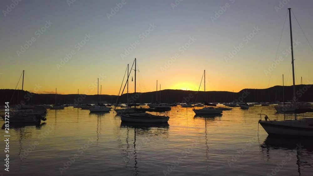 Stunning Sunset in a Australian Nationalpark - Northern Sydney Stunning Sunset in a Australian Nationalpark - Northern Sydney