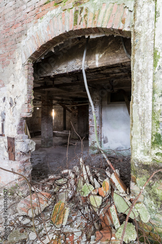 Fototapeta Naklejka Na Ścianę i Meble -  Urban exploration in an abandoned sugar mill
