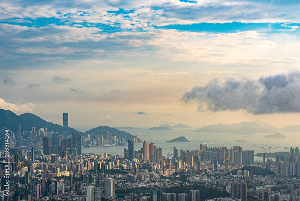 Fototapeta premium Hong Kong, China - August, 2019 : Hong Kong cityscape at night, sky scraper building
