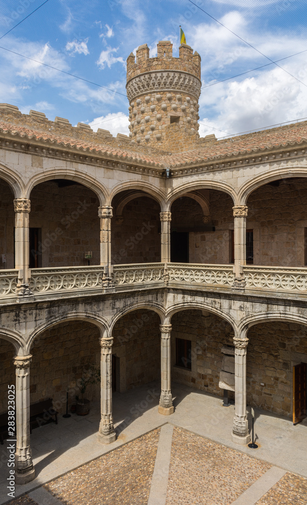 Castillo manzanares el real