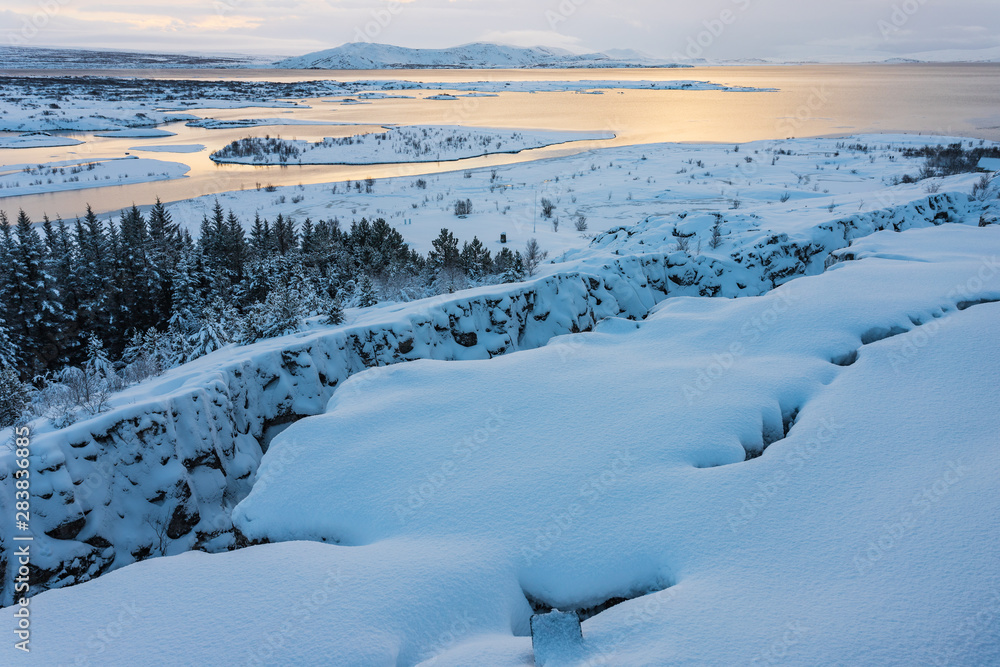 Waning sun at Thingvellir national park Waning sun at Thingvellir national park