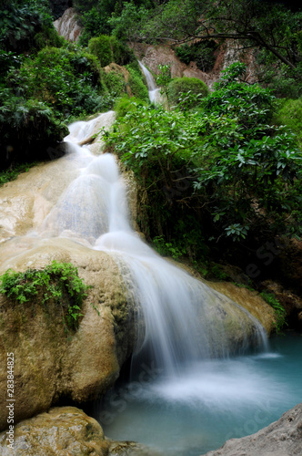 Fototapeta Naklejka Na Ścianę i Meble -  Erawan Waterfall