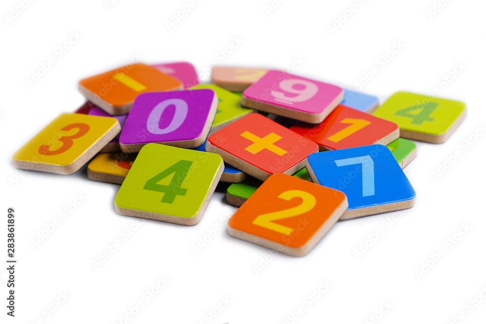 Obraz premium Math Number colorful on white background : Education study mathematics learning teach concept.