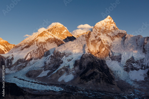 Everest at sunset. The magical moment. Viewpoint Kala Patthar 5664 m.