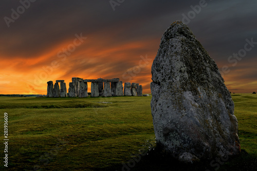 Bild auf Leinwand Stonehenge an ancient prehistoric stone monument from Bronze and Neolithic ages,