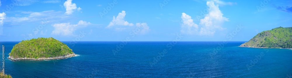 Panoramic beautiful seascape  with cloud on a sunny day.